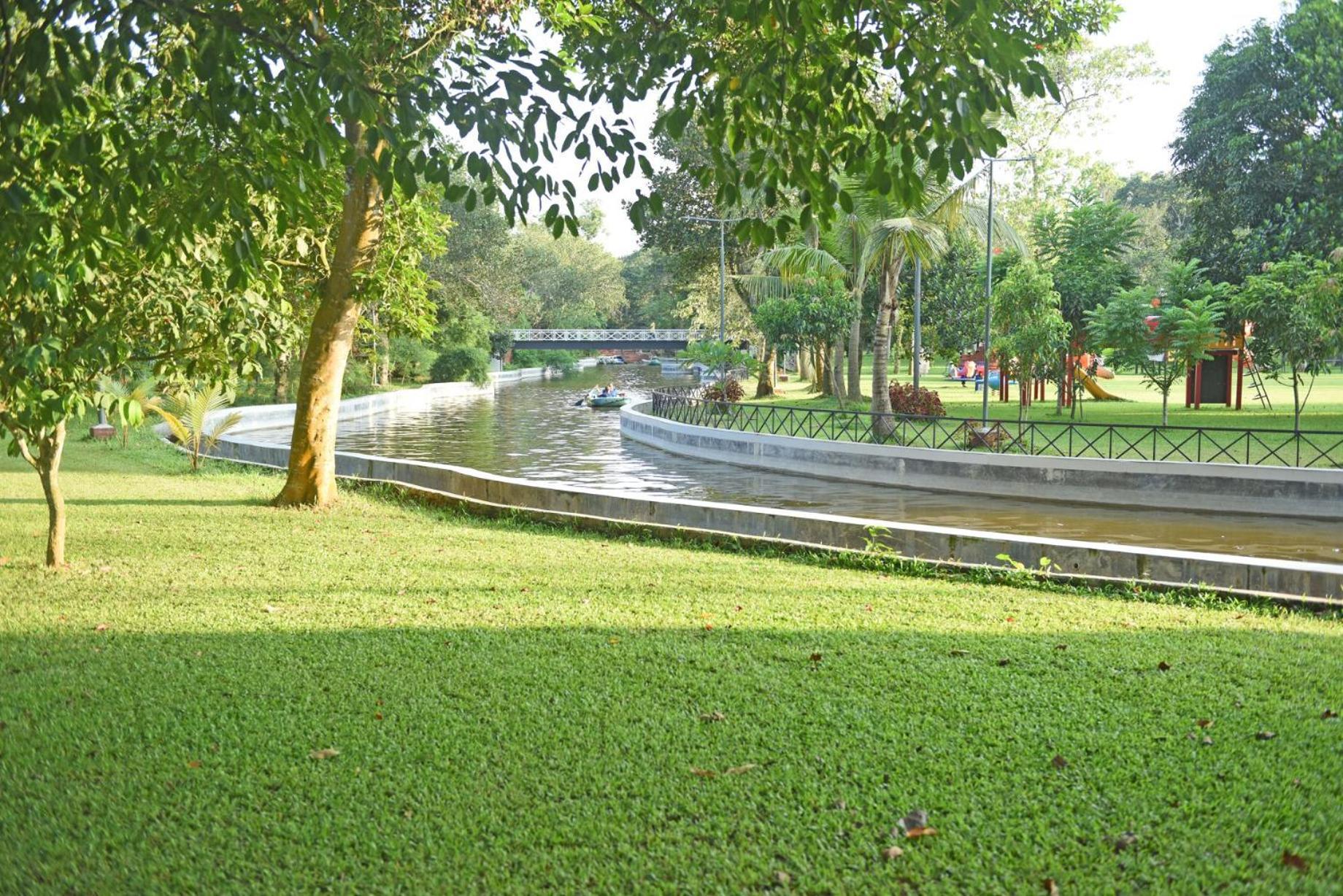 Sarah Resort Gazipur 外观 照片